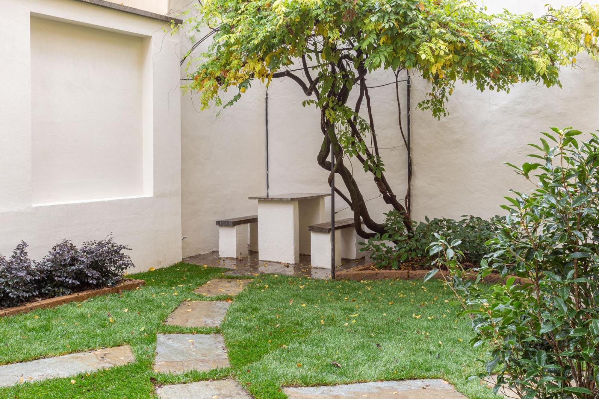 Sant Ambroeus Garden Apartment, Milan