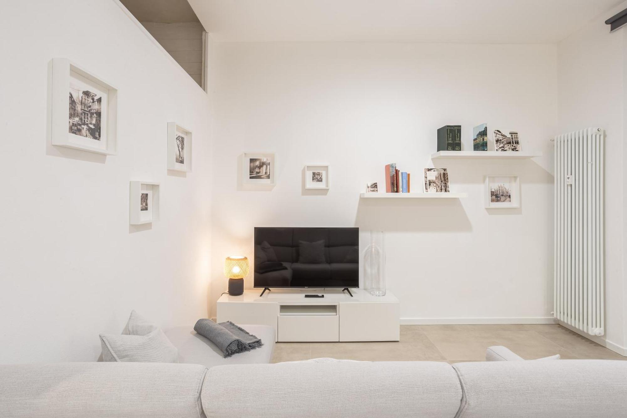 Sant Ambroeus Garden Apartment — Photos 2
